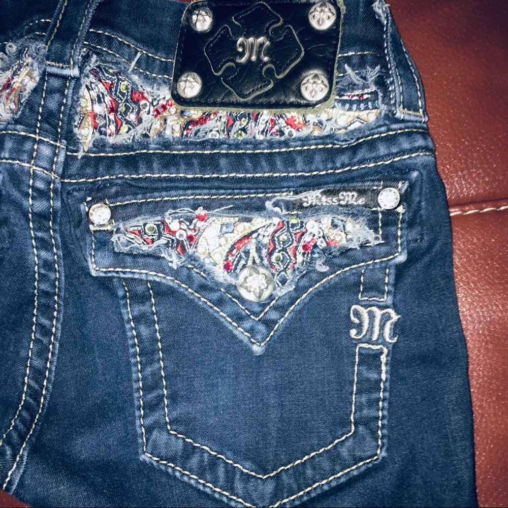Miss me jeans. Signature Skinny. Rare design.